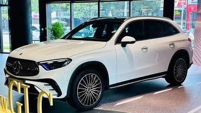 Mercedes-Benz GLC 300 4MATIC giảm giá, mức tiền đủ mua Hyundai Accent