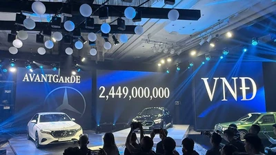 Ra mắt Mercedes-Benz E-Class 2025 tại Việt Nam, từ 2,449 tỷ đồng