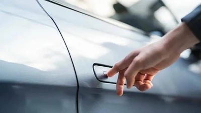 Tay nắm cửa điện dạng ẩn phải "khai tử" tại Trung Quốc từ năm 2027