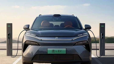 BYD sắp có trạm sạc siêu nhanh 1.500 KW, sạc 5 phút chạy cả trăm km