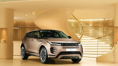 Range Rover Evoque 2026 mới Việt Nam thêm bản PHEV, từ 2,969 tỷ đồng