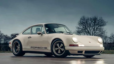 Ngắm chiếc Porsche 911 restomod độ hoàn hảo, mạnh hơn cả 992 GT3 RS