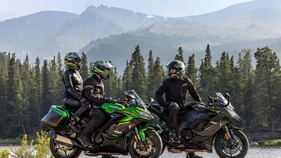 Chi tiết Kawasaki Ninja 1100SX 2026nâng cấp, giá bán từ 422 triệu đồng