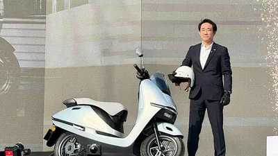 Honda UC3 chính thức ra mắt Việt Nam - xe máy điện chạy 120km/sạc