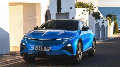 Ra mắt Alpine A390 - xe điện được nhắm đến đối thủ Porsche Macan EV