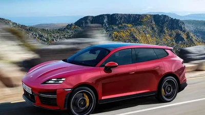 SUV cỡ lớn Porsche K1 "quay xe" bỏ động cơ điện, dùng động cơ V8