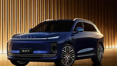 Chery Exeed EX7 - SUV điện dài gần 5 mét, pin CATL chạy 726km/sạc