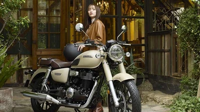 Cận cảnh Honda GB350C 2026 giá bán 129,5 triệu đồng