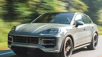 Porsche tiếp tục phải triệu hồi hơn 173.000 xe vì lỗi camera lùi