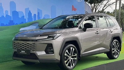 Toyota RAV4 2026 cập bến Đông Nam Á, chờ mở bán tại Việt Nam