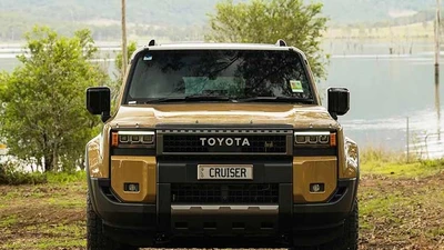 Ra mắt SUV địa hình Tyota Land Cruiser Prado Altitude từ 1,69 tỷ đồng