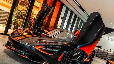 McLaren 750S Spider MSO Orange Coriolis độc bản giá 29,4 tỷ đồng "nam tiến"