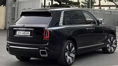 Rolls-Royce Cullinan Series II không dưới 50 tỷ đồng về tay đại gia Hà Nội