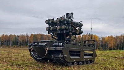 Nga hé lộ robot phun lửa không người lái trên chiến trường Ukraine