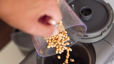 Máy sữa hạt 8 triệu gây sốt vì dùng rồi mới thấy đáng