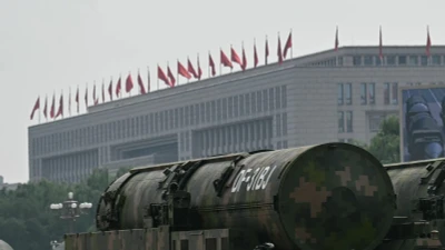 Hơn 100 tên lửa ICBM Trung Quốc nạp đầu đạn, Mỹ nhấp nhỏm không yên