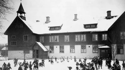 Hé lộ cuộc sống người dân thế giới qua loạt ảnh lịch sử