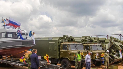 Nga mở rộng hợp tác quân sự với Uganda, viện trợ hơn 53 triệu USD vũ khí