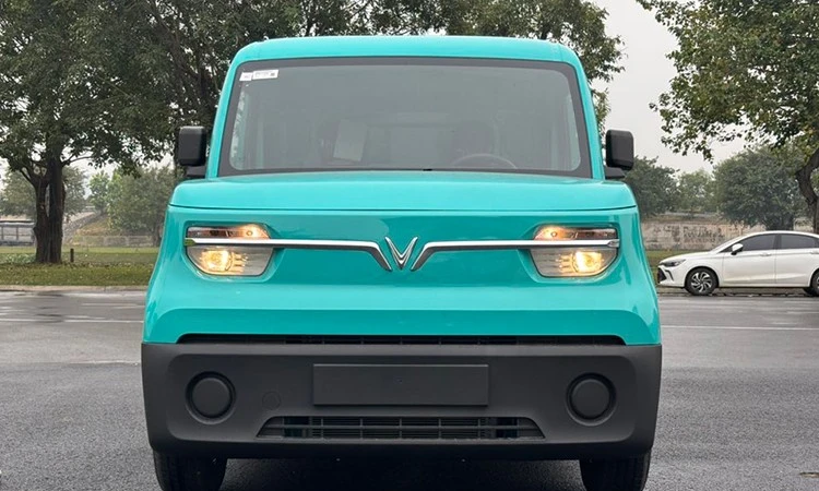 "Tóm gọn" VinFast EC Van giá 285 triệu tại Việt Nam, chạy 175km/sạc