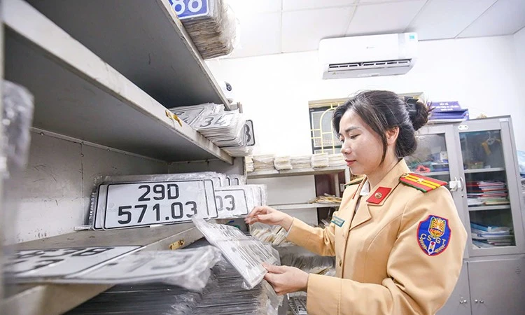 Mua ôtô tại Hà Nội, TP.HCM sắp giảm cả chục triệu đồng nhờ chính sách mới?