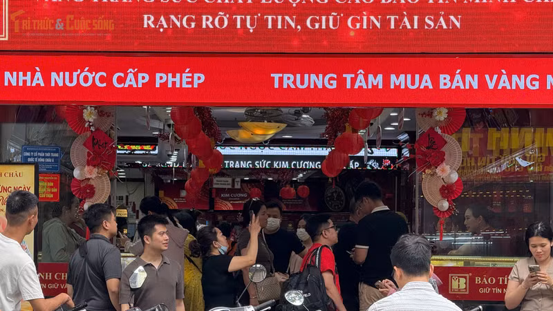 Bảo Tín Minh Châu từng vướng lùm xùm pháp lý 