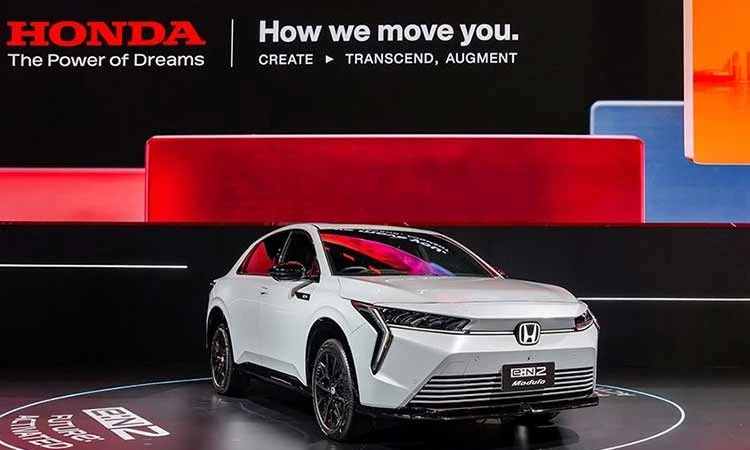 Honda e:N2 2026 từ 1,1 tỷ đồng ra mắt Thái Lan, chạy tới 530km/sạc