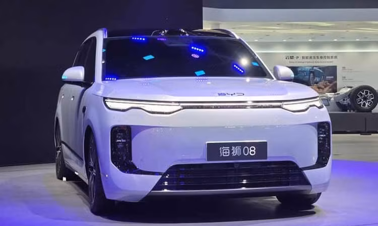  [GALLERY] BYD Sealion 08 sở hữu pin nặng tới 810 kg, lăn bánh tới 900 km