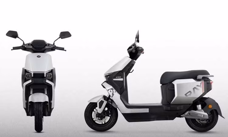 Ra mắt EZI Ray 01 - xe máy điện giá 15 triệu đồng, chạy 120 km/sạc