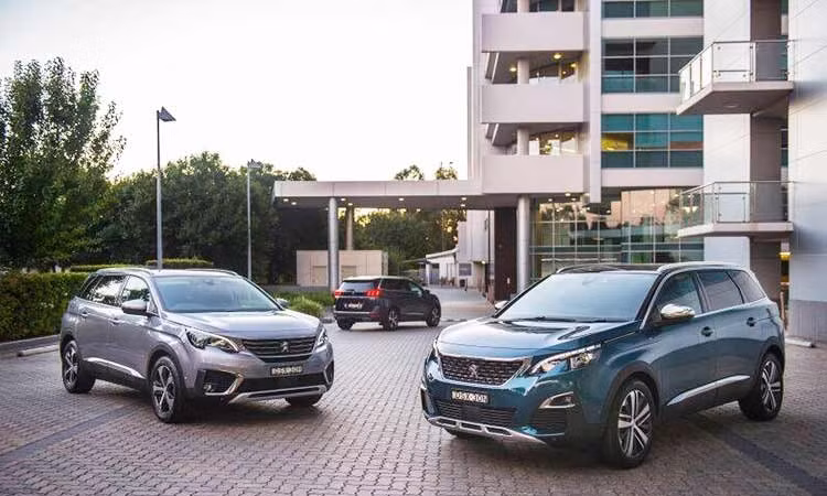 Triệu hồi hơn 110.000 xe Peugeot 3008 và 5008 do không thể mở cửa