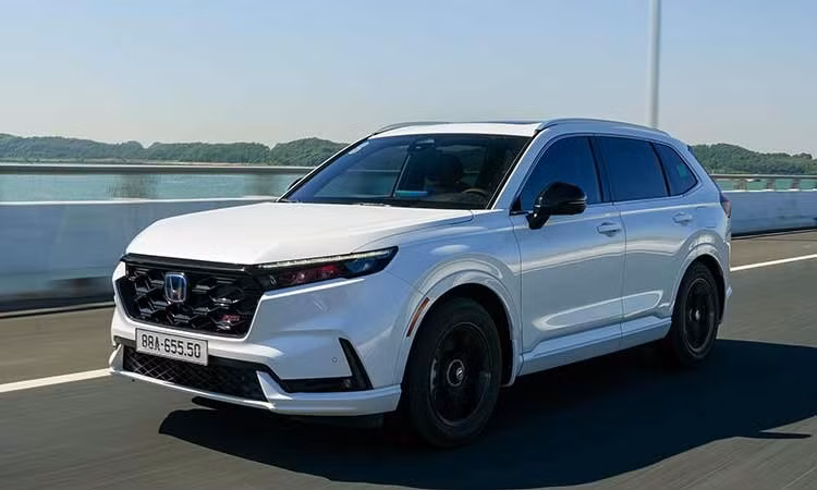 Honda Việt Nam bán ra 169.976 xe máy và 1.870 ôtô trong tháng 5/2026