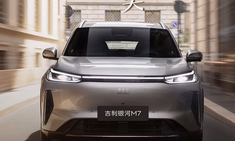 Ra mắt Geely Galaxy M7 từ 489 triệu đồng, "uống xăng" chỉ 3,35 lít/100km