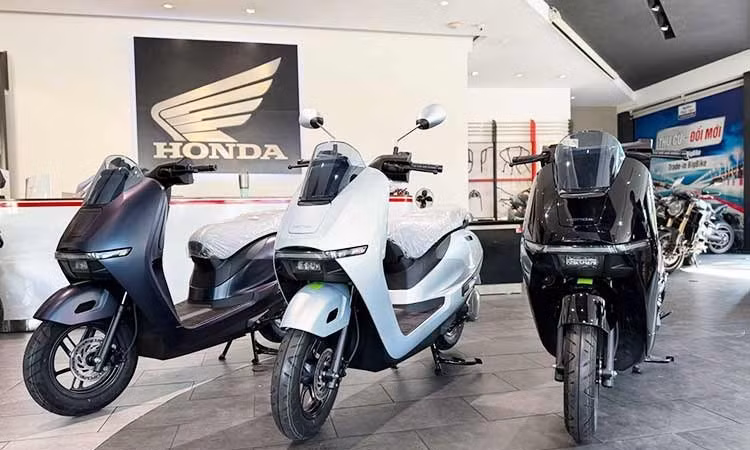 Hơn 172.000 xe máy và 2.002 ôtô đến tay khách Việt tháng 6/2026