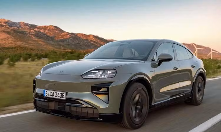 Porsche Cayenne Coupe EV sắp về VIệt Nam, tăng tốc ngang 911 Turbo S