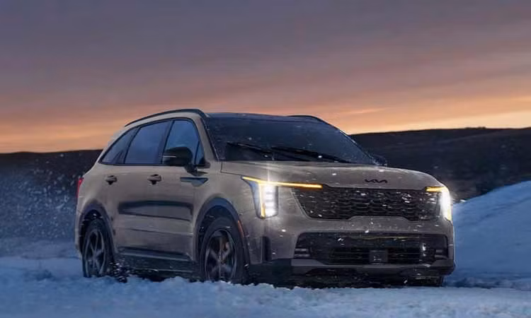 Kia Sorento Hybrid 2026 sắp ra mắt Việt Nam, thêm công nghệ mới?