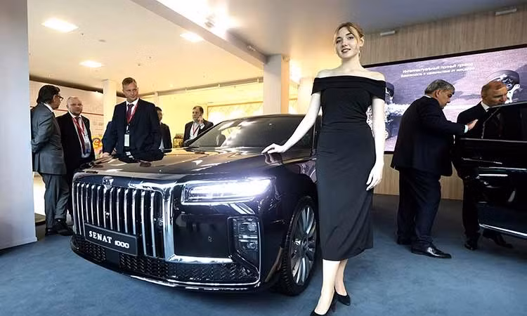 Senat 900 hơn 4 tỷ đồng - sedan hạng sang của Nga nâng cấp từ Hồng Kỳ H9