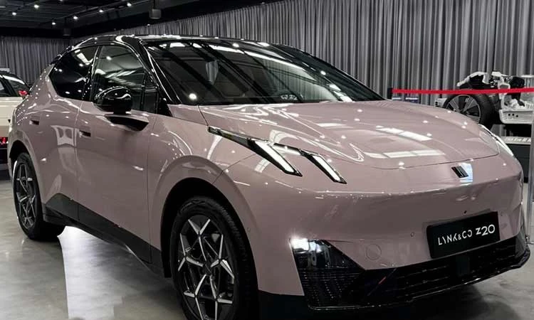 Lynk & Co 02 2026 chạy 530 km/sạc, giá dưới 1 tỷ đồng sắp về Việt Nam