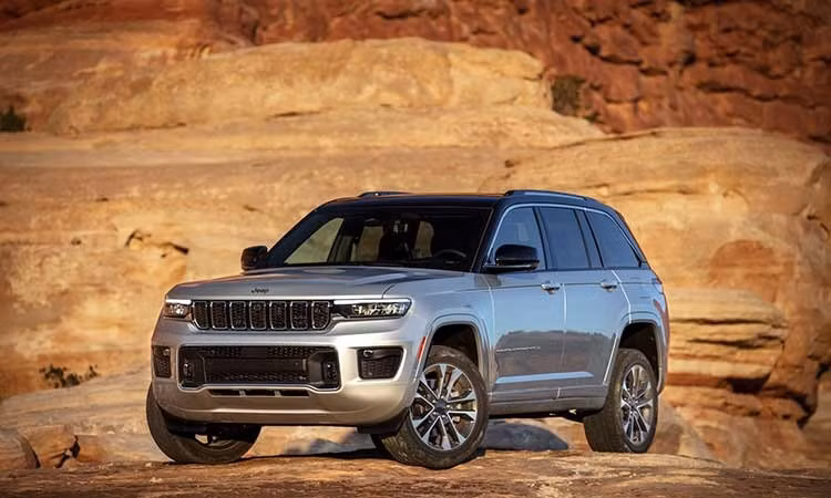 Triệu hồi hơn 85.000 xe Jeep Grand Cherokee do lỗi hệ thống treo sau