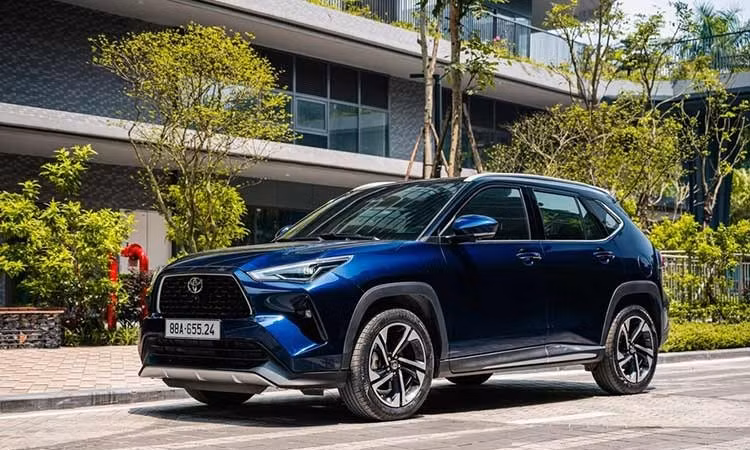 Gần 6.000 xe Toyota đến tay khách Việt trong tháng 5/2026
