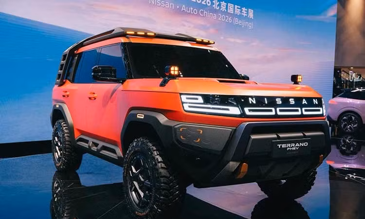 Ra mắt Nissan Terrano PHEV - SUV việt dã "đối thủ" Toyota Land Cruiser