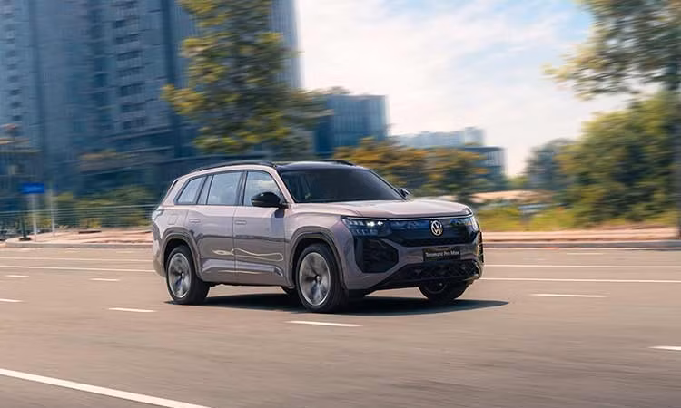 Volkswagen Teramont Pro ra mắt Việt Nam, giá từ 2,799 tỷ đồng