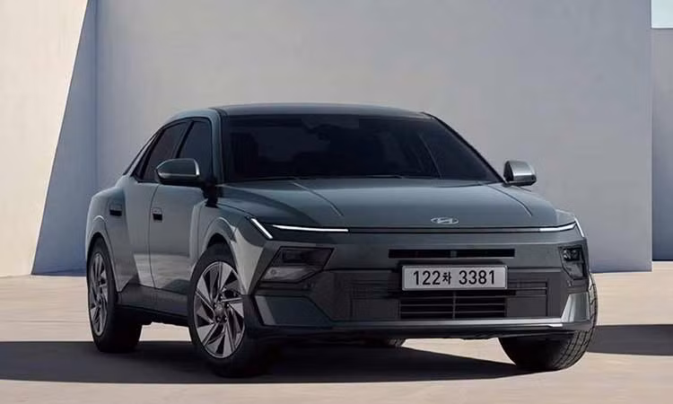 Hyundai Elantra 2027 phá kỷ lục với hơn 11.000 đơn bán xe chỉ trong 24 giờ