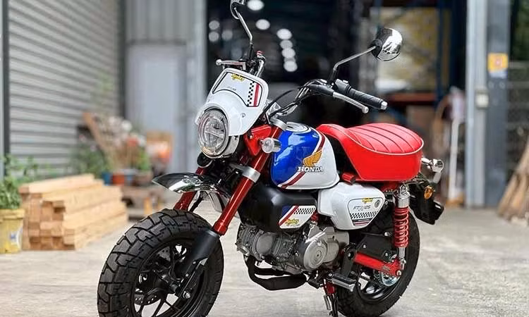 Cận cảnh Honda Monkey FTR - xe máy "khỉ con" giá hơn 100 triệu tại Việt Nam