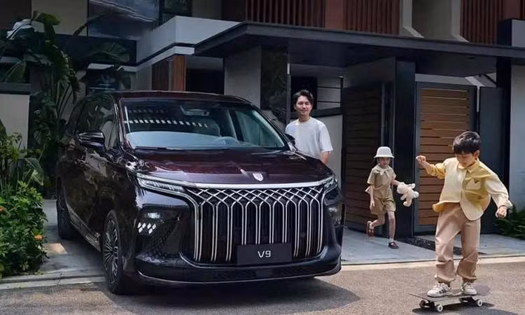 Chi tiết Forthing V9 của Dongfeng sắp bán ở Việt Nam, "đối thủ" Kia Carnival