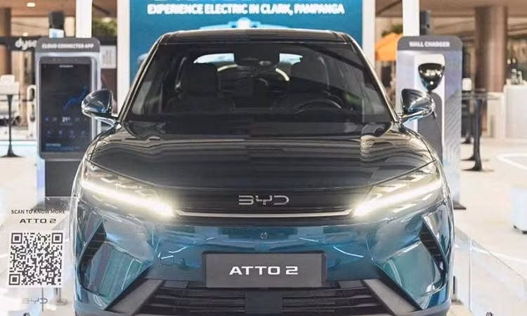 BYD Atto 2 chạy 45km "không uống 1 giọt xăng", rộng cửa về Việt Nam
