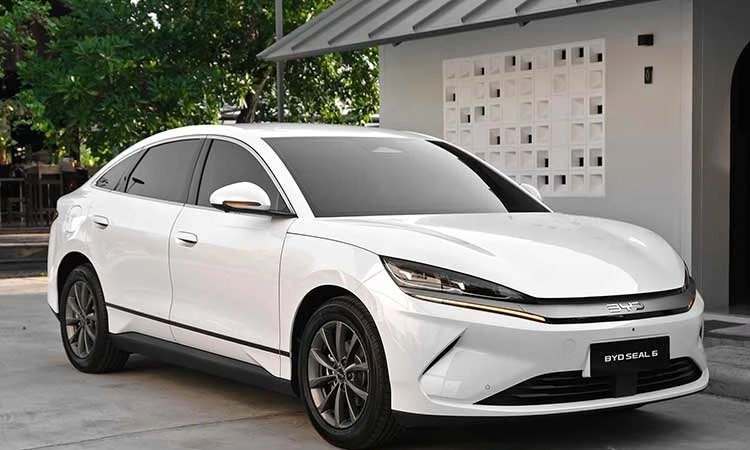 Tận mục BYD Seal 6 từ 738 triệu đồng tại Thái Lan, chờ về Việt Nam