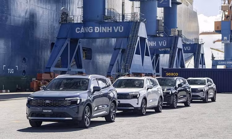 Ford Territory giảm còn 739 triệu đồng "tuyên chiến" Mazda CX-5