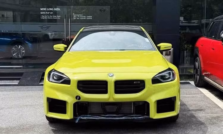 Mục sở thị BMW M2 G87 đầu tiên về Việt Nam, không dưới 4 tỷ đồng
