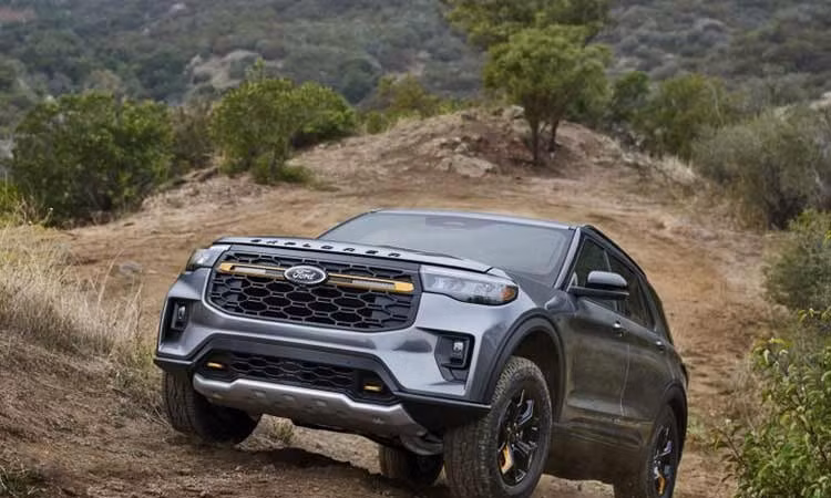 Ford Explorer 2027 hé lộ có thêm bản V6 400 mã lực và trang bị mới