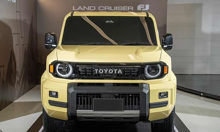 Ra mắt Toyota Land Cruiser FJ Legend - tái sinh huyền thoại 70 Series