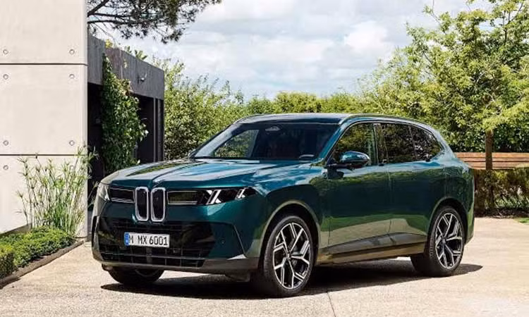 Lý do BMW loại bỏ cửa cốp đôi trên X5 thế hệ mới?